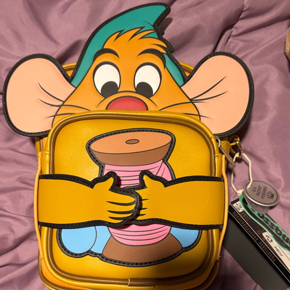 Loungefly Gus Gus Crossbuddie bag